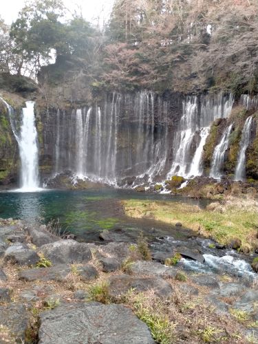 Outline："Shiraito Falls" (Waterfall of White Threads)