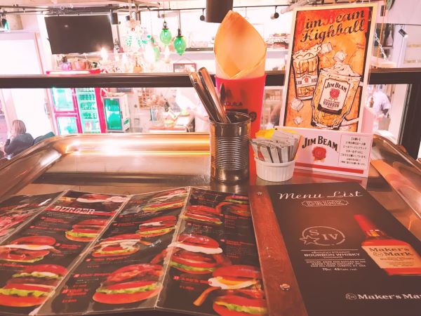 Outline：Authentic Hamburger Restaurant "TEQUILA'S DINER(テキーラダイナー)"