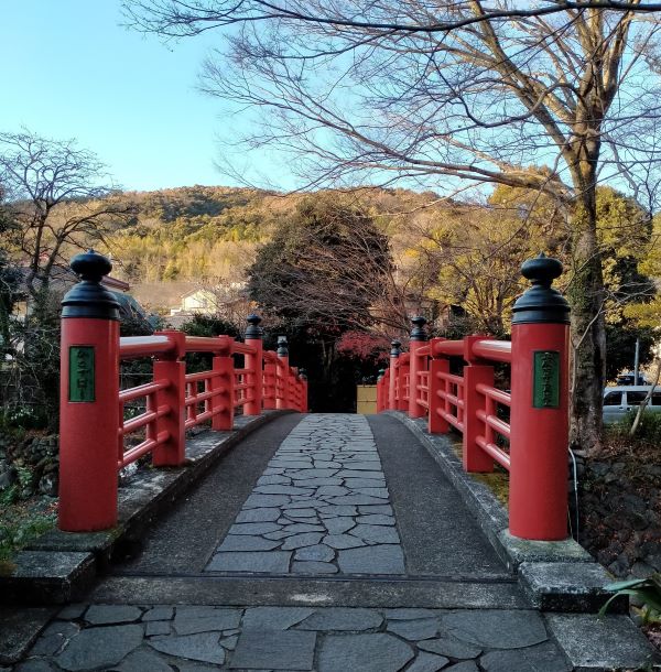 Bridges of Love(恋の橋巡り)